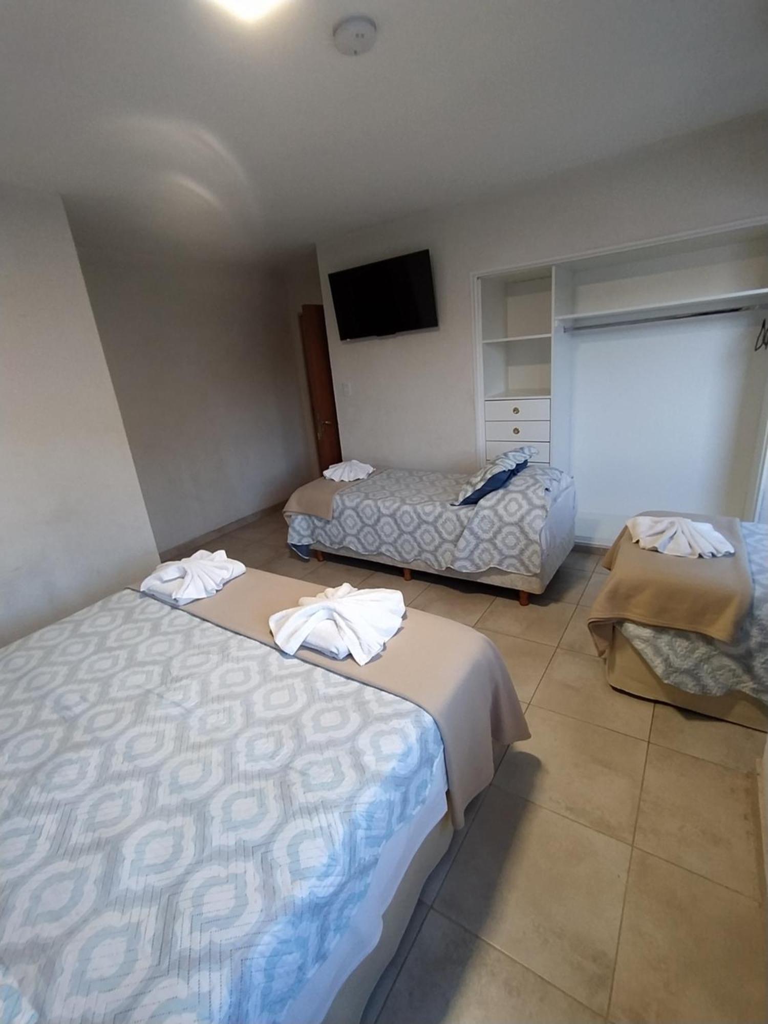 Hotel Hurlingham Villa Carlos Paz Chambre photo